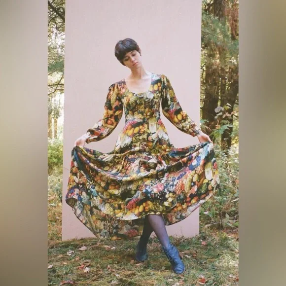 Samantha Pleet banquet dress in harvest print - Picture 3 of 13